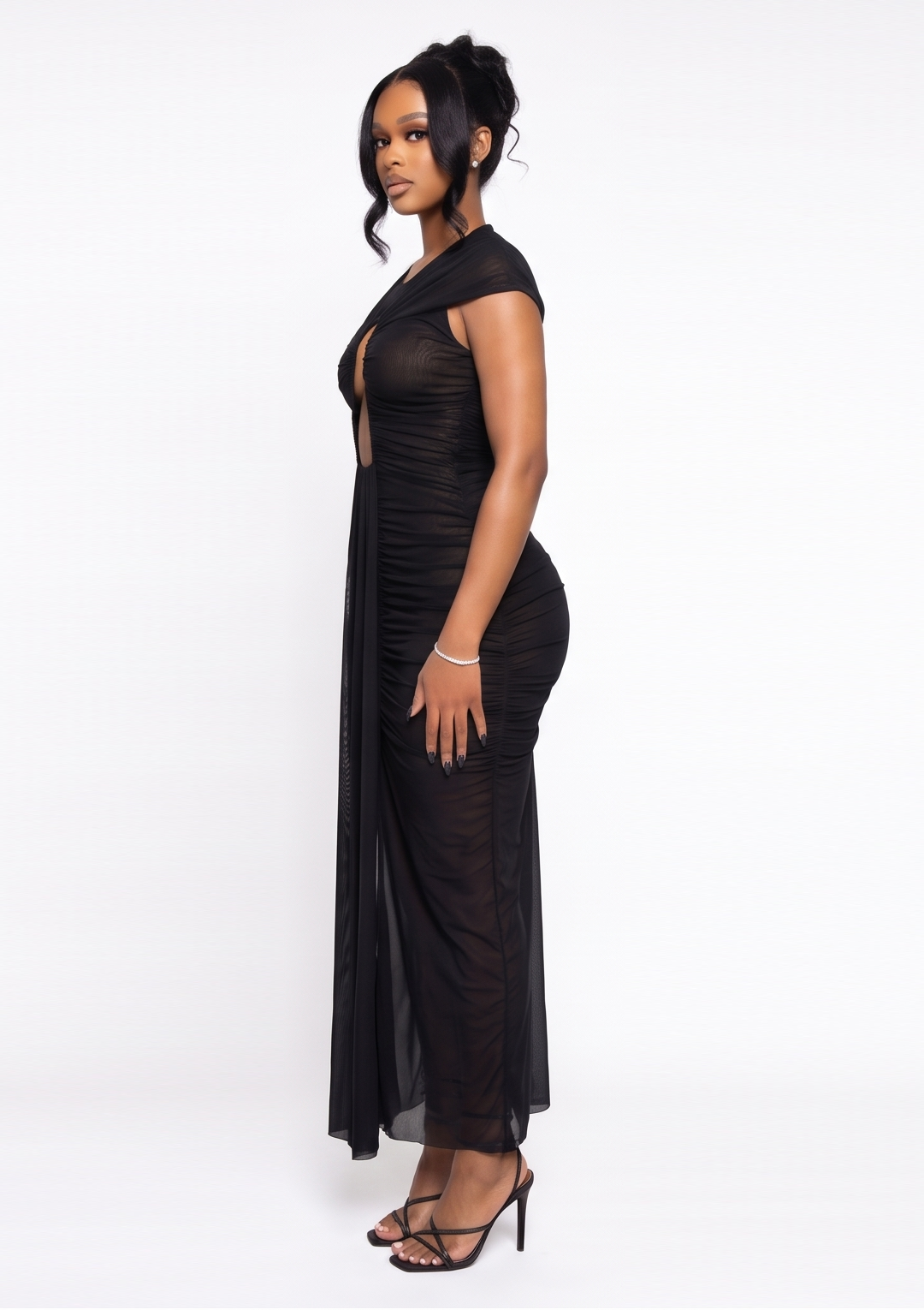 The Keyhole Cut-Out Maxi Dress